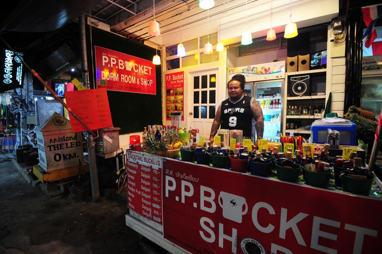 Phi Phi Bucket Hostel Buitenkant foto