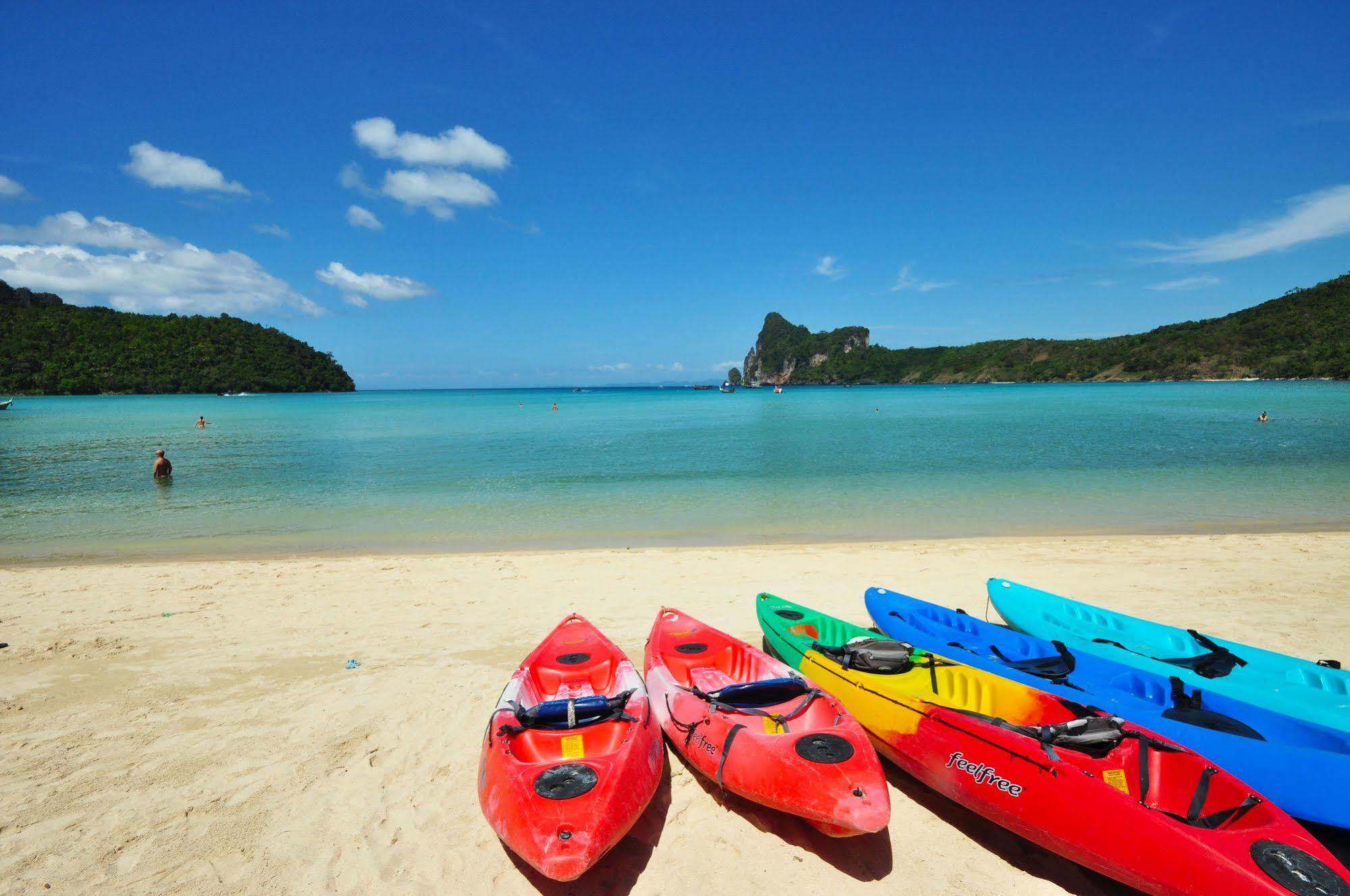 Phi Phi Bucket Hostel Buitenkant foto